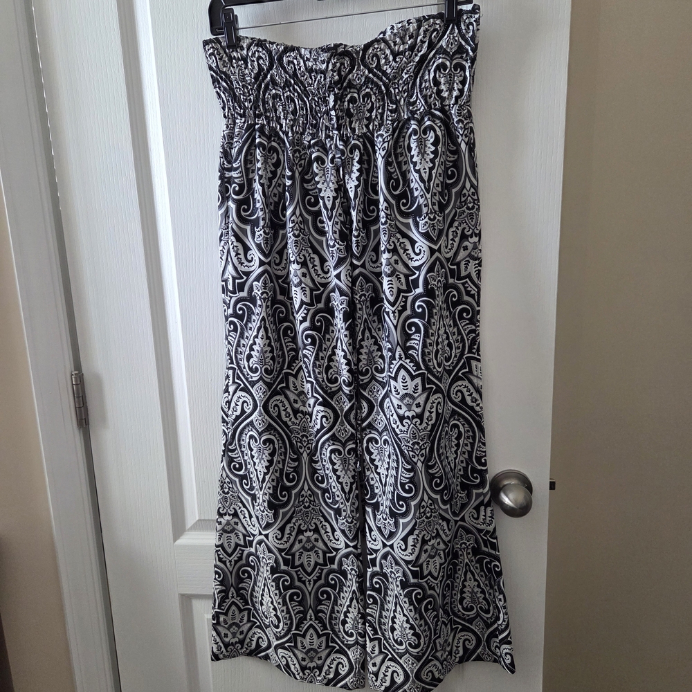 Black and White Paisley Wide Leg pants